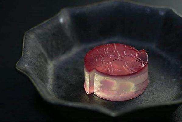 日本和果子的制作方法，日本食玩果子制作视频（日本匠人做出这么美的“和果子”）