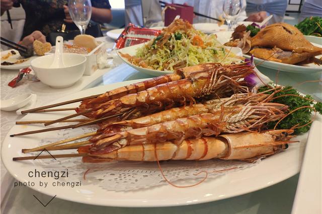 海茄子和海参的区别，米刺参是什么（网友：一看就是沿海城市）