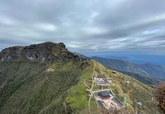 梵淨山怎麼讀,貴州梵淨山怎麼讀(去梵淨山必知的小知識)