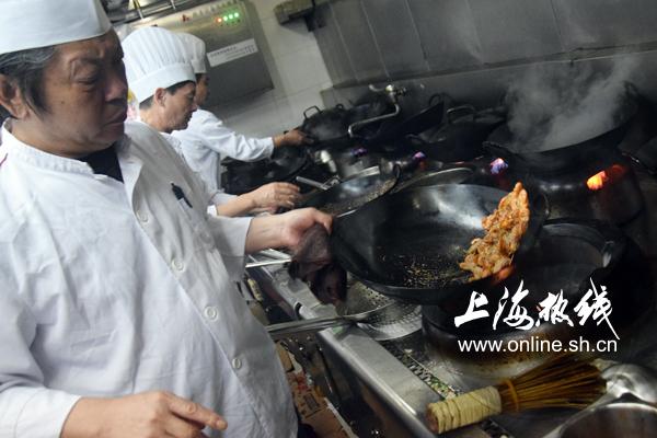 大乌参哪些人不能吃，大乌参有什么营养（被称为“本帮鼻祖”的德兴馆）