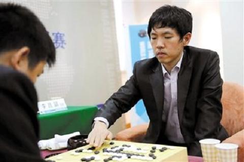 世界围棋第一人，谁围棋排名世界第一（世界围棋第一人李昌镐强在什么地方）