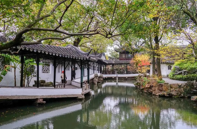 苏州园林的历史,苏州园林的历史背景(环秀山庄,南园,玉山草堂,留园等)