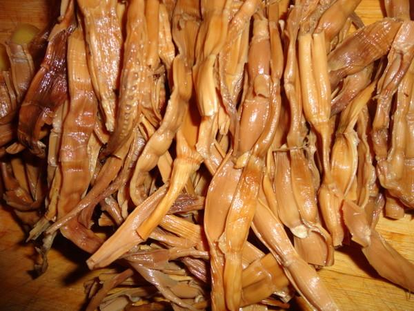 竹笋炖排骨的做法，竹笋的多种做法（一餐2碗米饭都不够）