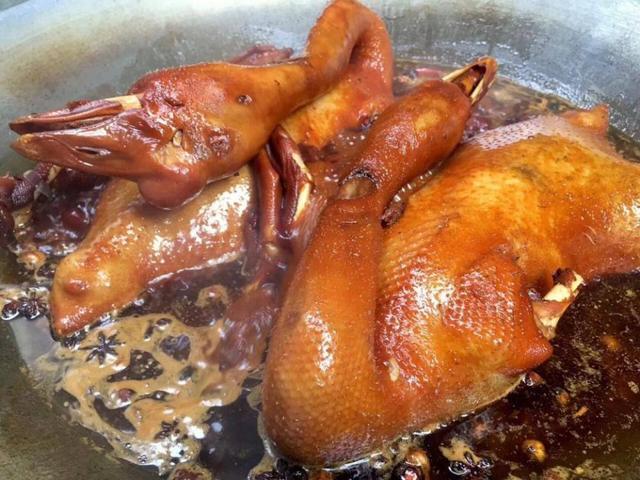 潮州美食之卤鹅老鹅头，一个鹅头价值上千元