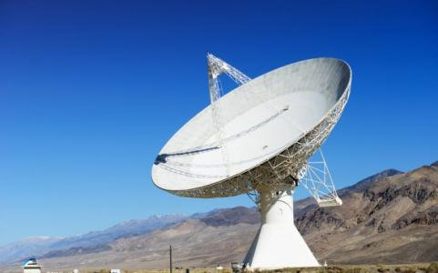 收音机原理，矿石收音机原理（因巧克力发明了微波炉）