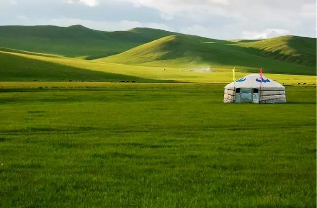 天边歌曲原唱吉日格楞，天边的歌曲歌词（天边背后的感人故事你了解么）