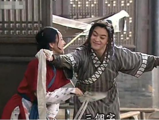 武林外传里展红绫嫁给谁了，为什么白展堂没有选择展红绫