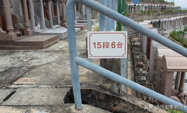 黄家驹怎么去墓地，香港黄家驹墓地：葬礼规模空前