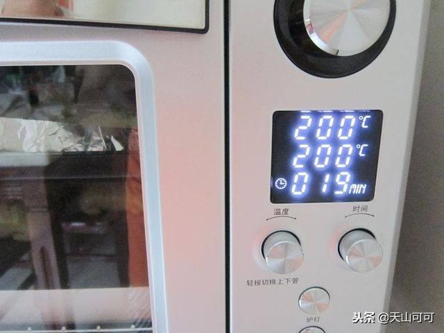 羊酥油怎么食用方法，羊油饼怎么做好吃窍门（这种外焦里嫩的面食）