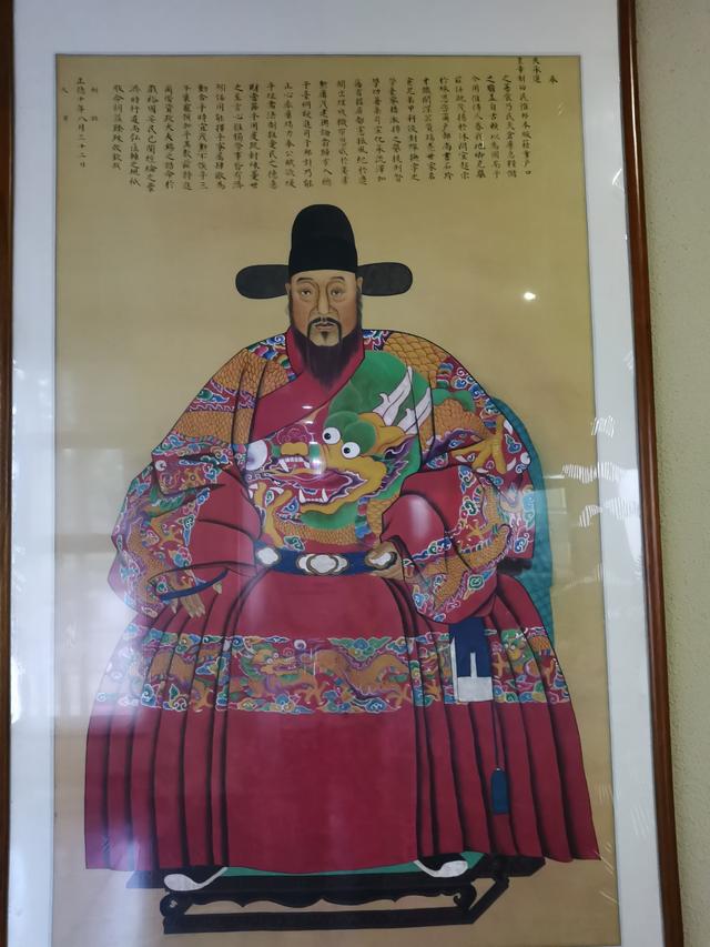 状元榜眼探花服饰区别，状元榜眼和探花（欣赏清代汉文和满文的圣旨以及古代服饰）