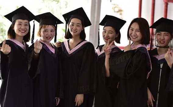 大学平均学分绩点多少为好，大学绩点3.1很差吗（大学“不挂科”已不是最低标准）