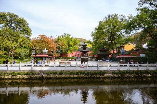 南京鸡鸣寺怎么去，南京鸡鸣寺怎么去（其中一座是“南朝第一寺”）