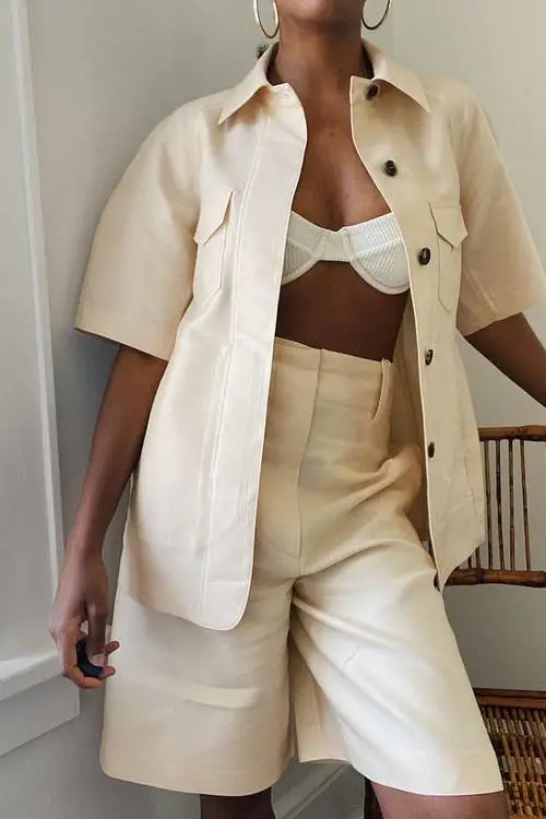 腿粗穿什么短裤，腿粗应该穿什么样的短裤（显瘦竟靠一条“大短裤”）