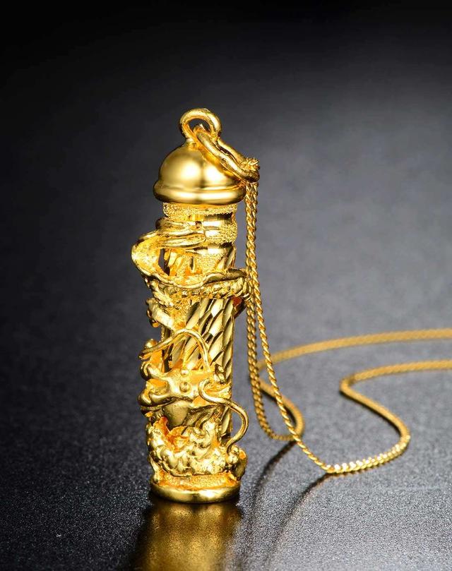 吊坠算盘是什么寓意，算盘吊坠的意思（男士的黄金吊坠逃不出这4款）