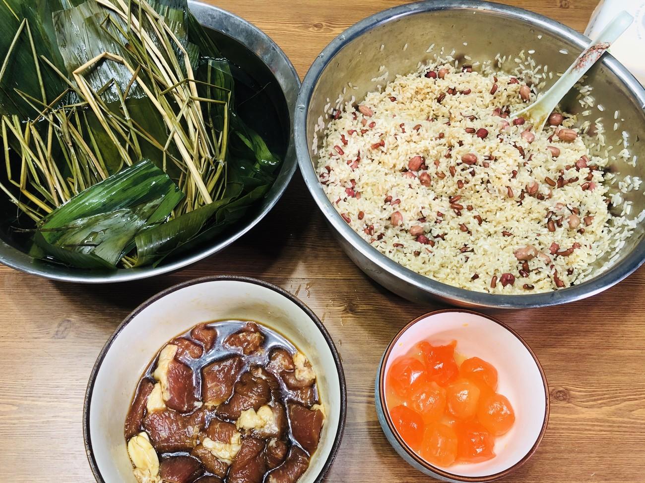 蜜枣粽子的做法和配料，粽子的做法和配料的做法窍门（我用了十几年的老配方）