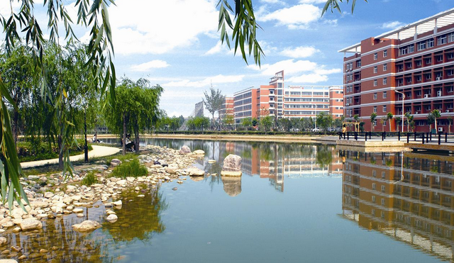 新乡学院录取查询，新乡学院2019年招生章程（新乡学院2019年外省分科类录取分数）