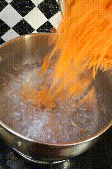 怎么做胡萝卜馅饼!，从揉面到调馅我都调整多次的最终配方