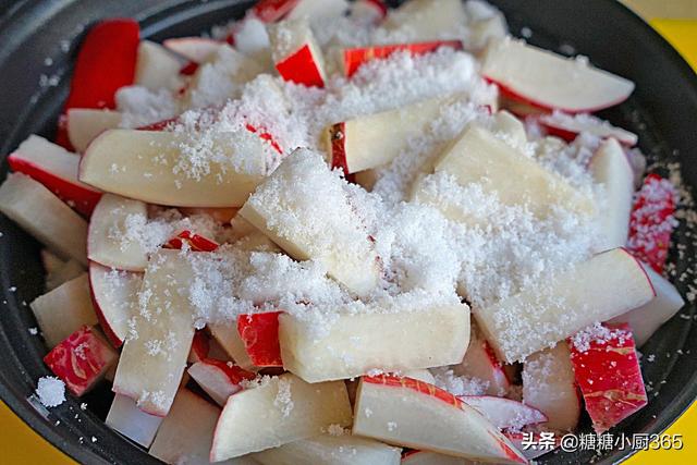萝卜干咸菜，怎么做萝卜干咸菜（萝卜干这样腌放一年不坏）