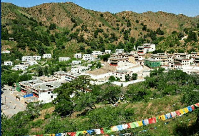 藏传佛教圣地——包头五当召