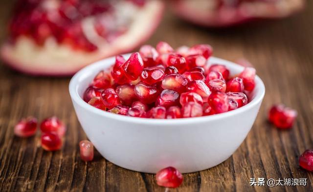 白枣吃了有什么作用急急急，白枣的营养价值及功效（开启了太湖洞庭一年的花果飘香）