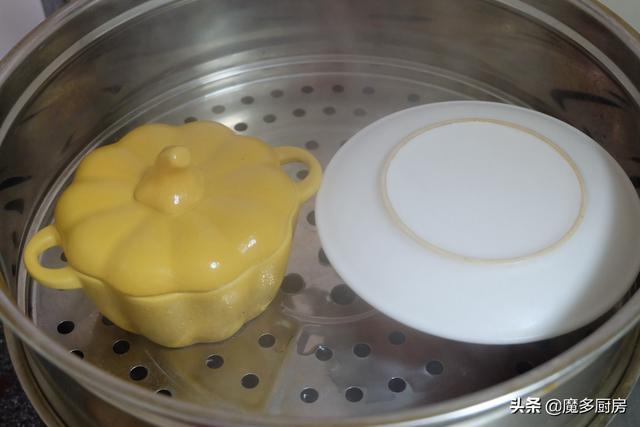 最简单的双皮奶制作方法，超级简单的自制双皮奶（改良做法太简单）