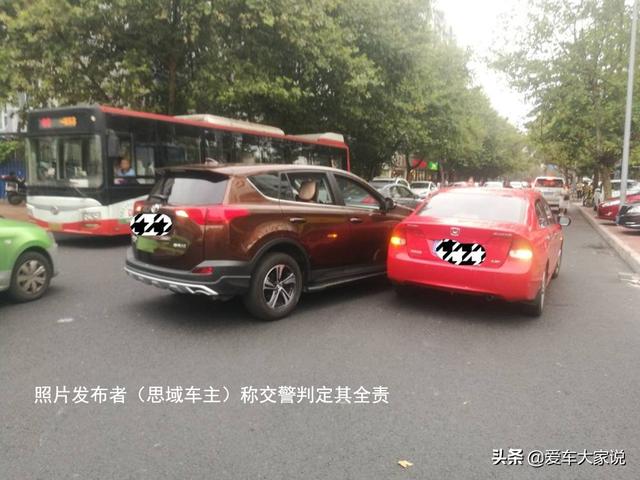 开车交通规则，交通规则红绿灯（不懂这几条基本的通行规则）