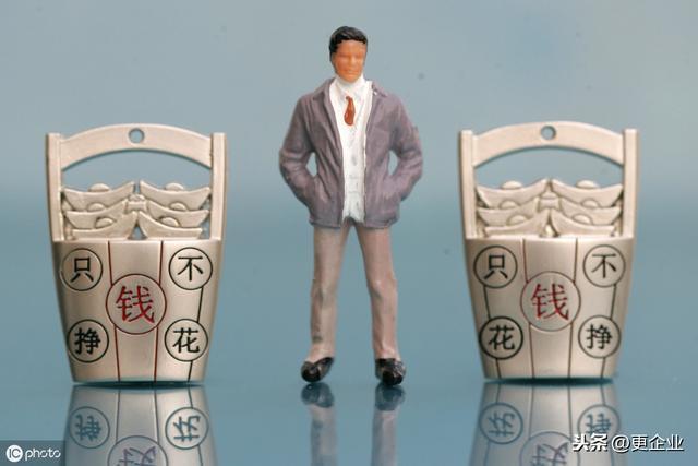 怎么挣钱最快(一小时能赚10000元游戏)