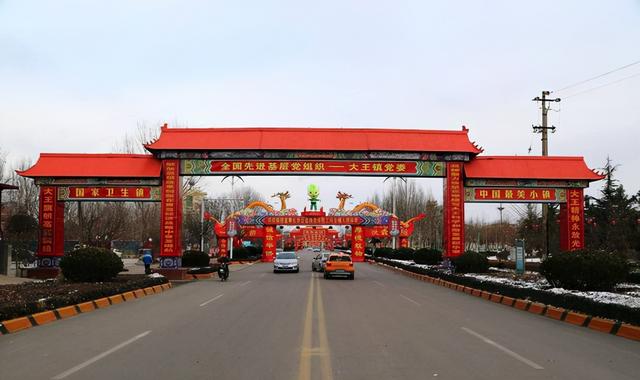 龙湖镇属于郑州哪个区域，龙湖镇在郑州市哪个区（山东河南强镇之争）