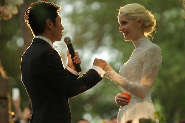 撒贝宁校花女友，撒贝宁老婆多大年龄（四个前女友全是女神级别）