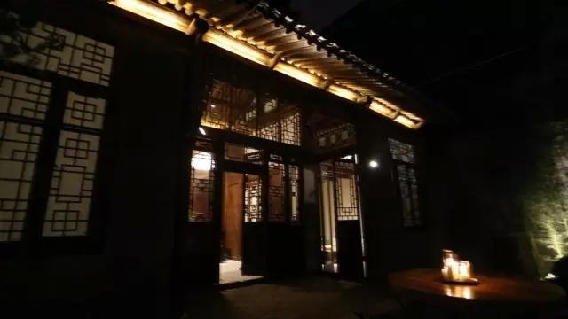 cf寂静村怎么上房，cf寂静村怎么跳上高台（这座晚清废屋变成中式豪宅）
