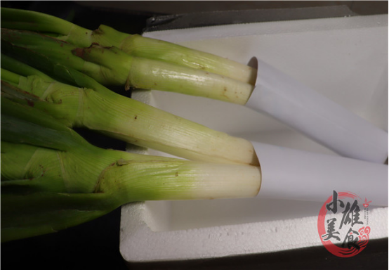 怎么保存大葱，大葱怎么存放时间长（保存三个月都还新鲜）