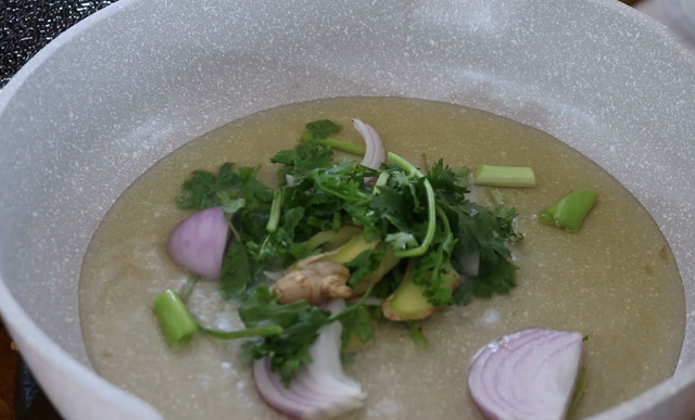 脊骨怎么做好吃，酱骨头怎么做好吃（大厨教你正确做法）