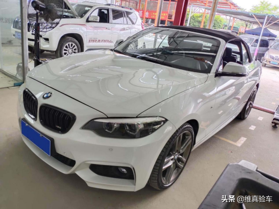 宝马1系敞篷跑车，宝马行车记录仪怎么连接手机（20W的宝马敞篷轿跑）