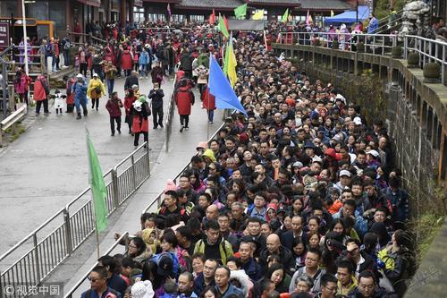 钦州市有多少人口，钦州市有多少人口2022（广西14个城市常住人口变化趋势）