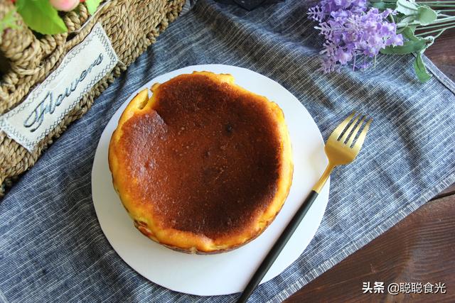 巴斯克蛋糕是什么意思（火爆全网的巴斯克芝士蛋糕）