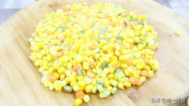 黄金玉米粒做法，黄金玉米粒怎么做最好吃（这才是黄金玉米烙最硬核的做法）