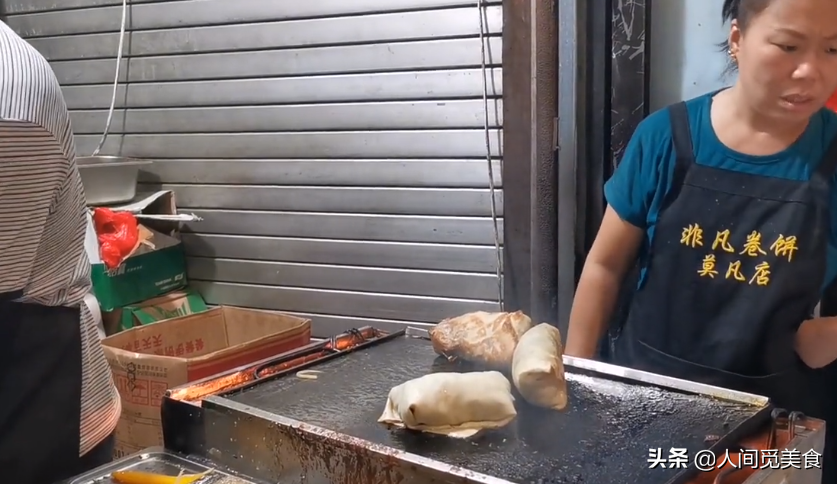 街头小吃摊(小吃加盟店最火爆的项目)