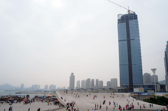 天安人民广场面积多少公顷，天安人民广场面积（有4个天安门广场和13个上海人民广场大）