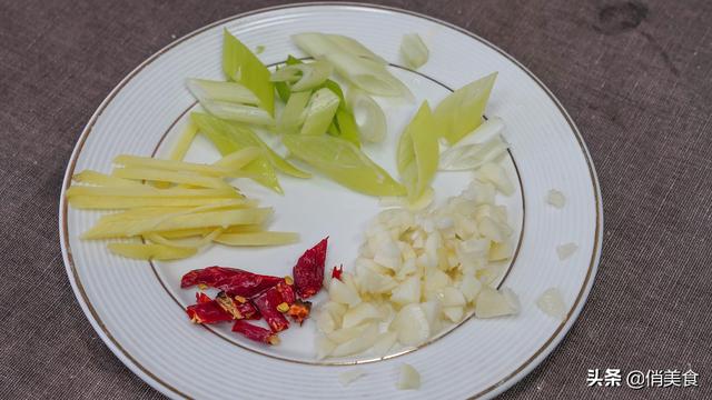 青菜怎么炒好吃又简单，广东人教我炒青菜