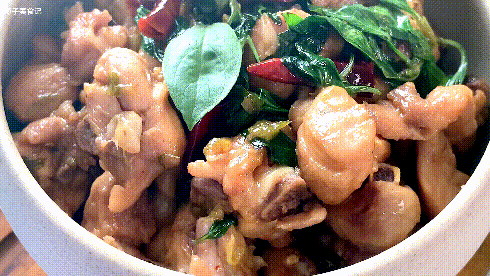 三杯鸡是哪三杯，台式三杯鸡是哪三杯（最重要的还有那香草罗勒叶）