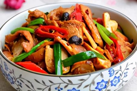 豆干炒肉的做法，毛豆豆干炒肉的做法（豆腐干炒肉怎么做才好吃）