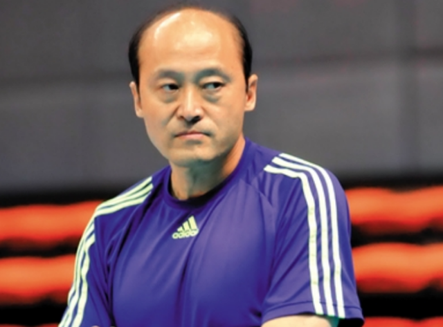 中国女排有几任教练，谁任中国女排主教练（中国女排队史主帅风云录）