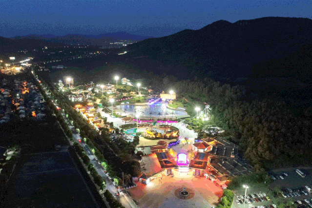 南京欢乐水魔方，水上乐园哪里比较好玩（南京潮人盛夏玩水必备属性）