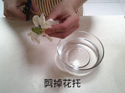 茉莉花苞茶的功效，茉莉花苞茶的功效与作用以及副作用（根本不用买茶叶）