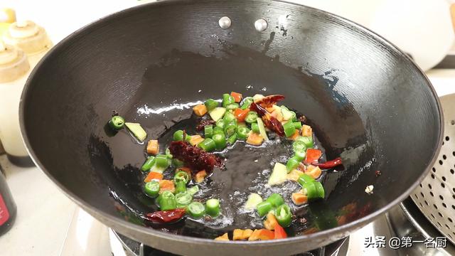 黄豆芽怎么做好吃，绿豆芽怎么做好吃（大厨分享小技巧）