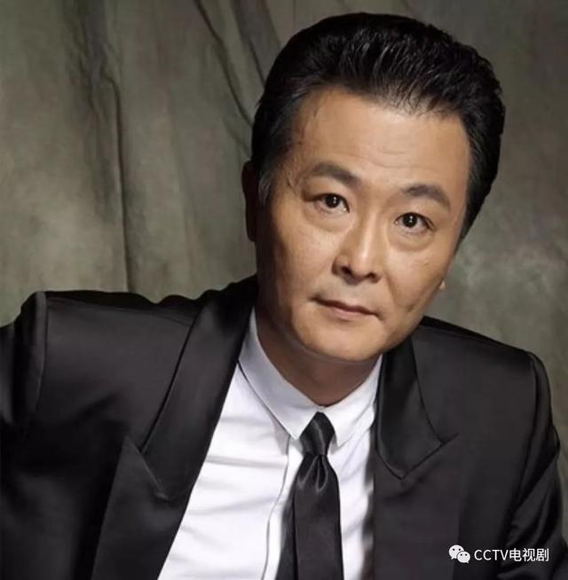 林水伯身份，林耀东林水伯（到《希望的大地》还没胖回来）