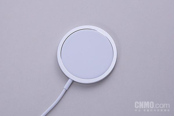 手机qq透明头像怎么弄，手机qq透明头像怎么弄出来（1700元差价该选谁）