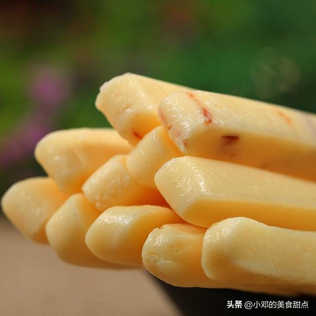 蔓越莓酸奶棒的做法，用女儿的奶粉做蔓越莓酸奶棒