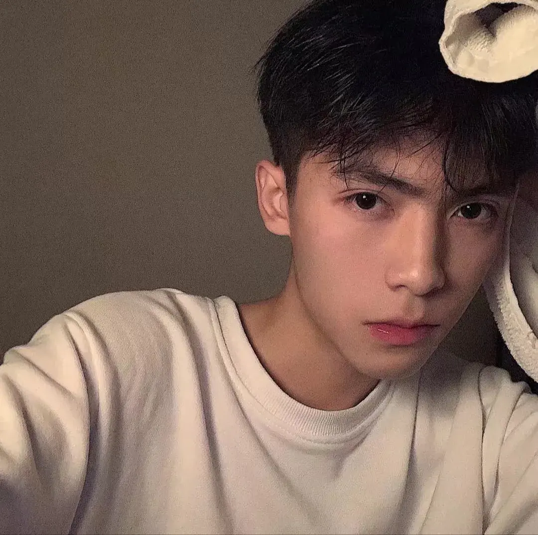 <梓昕>暗黑系男头，微信头像，<梓昕>暗黑系男头（暗黑男头 幸好思念无声）