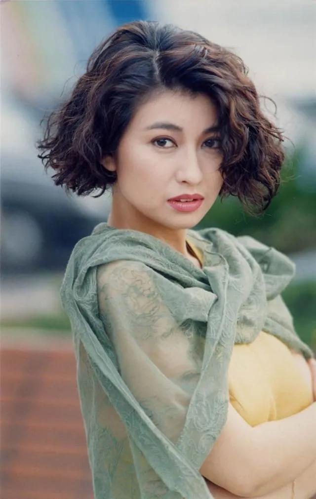 80年代女歌手，80年代著名女歌手名单（80年代台湾四大玉女歌手）